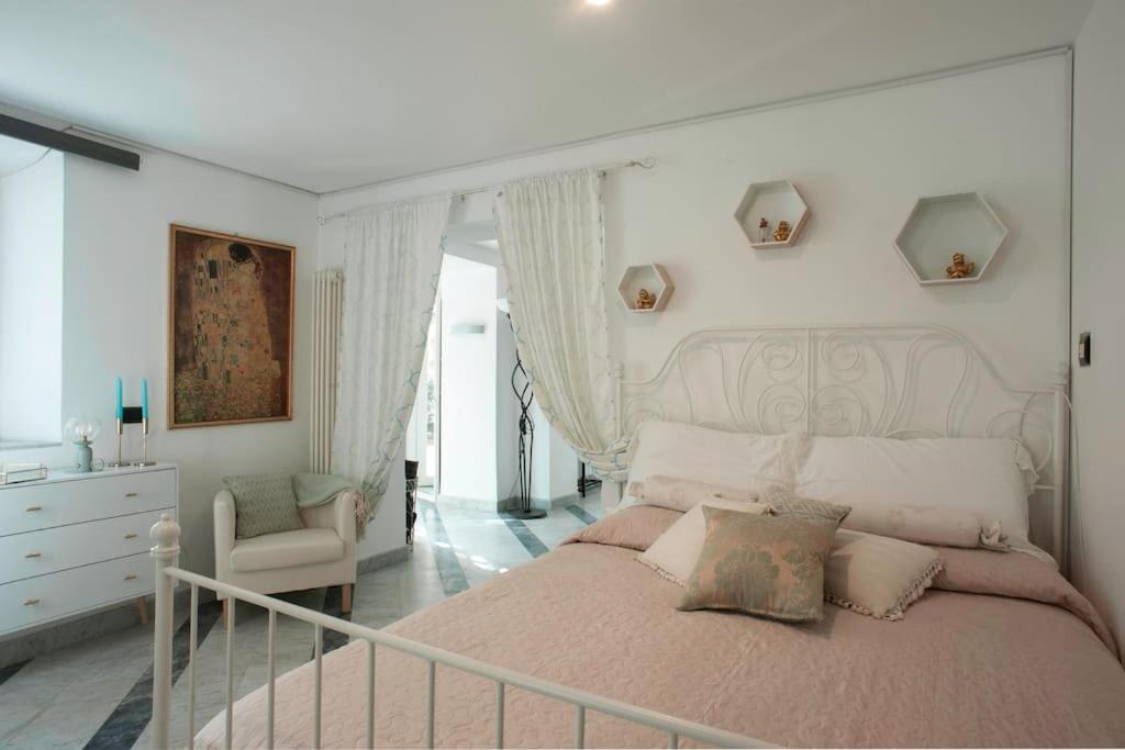 Casa Ale 5 Terre Guest House Con Giardino La Spezia Exterior photo