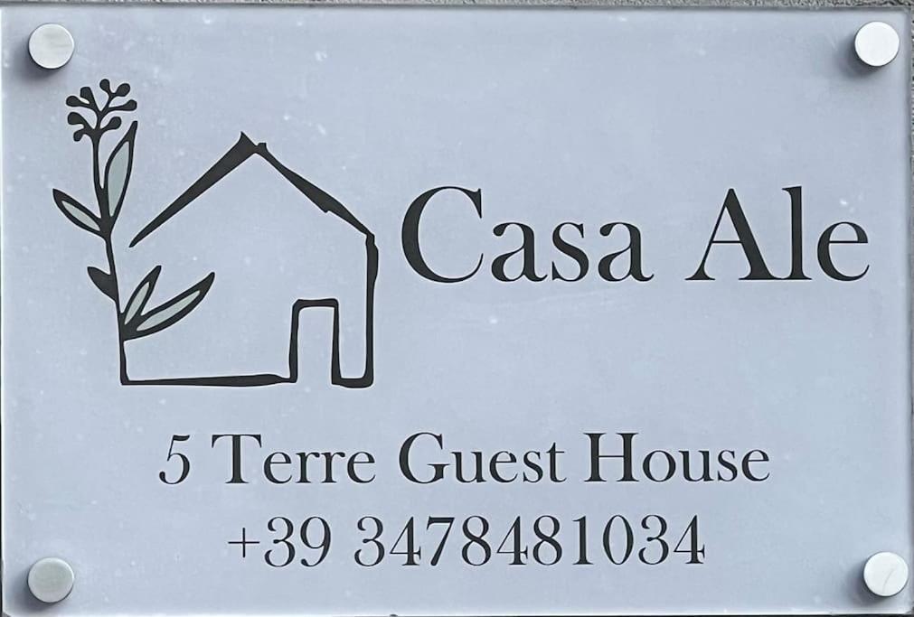 Casa Ale 5 Terre Guest House Con Giardino La Spezia Exterior photo