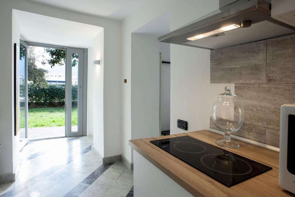 Casa Ale 5 Terre Guest House Con Giardino La Spezia Exterior photo