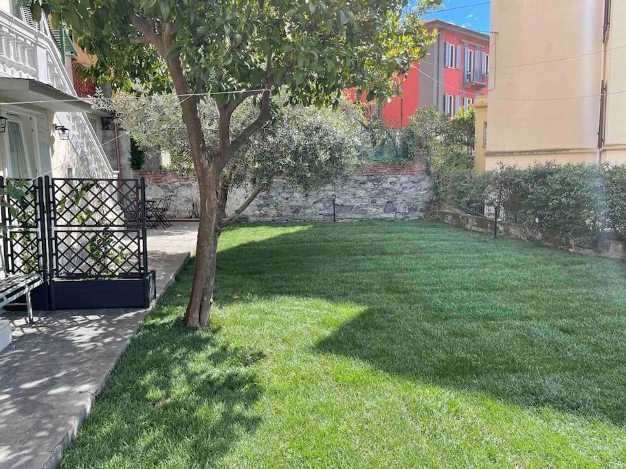 Casa Ale 5 Terre Guest House Con Giardino La Spezia Exterior photo